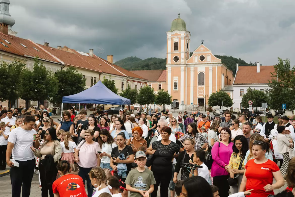 Összetartozás tánca, Rozsnyó, tánc, néptánc