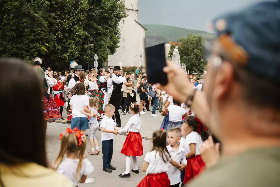 Összetartozás tánca, Rozsnyó, tánc, néptánc
