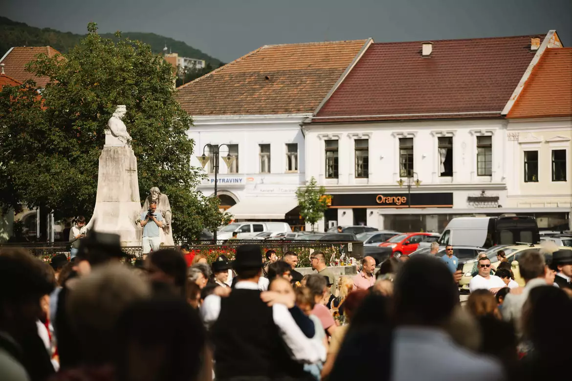 Összetartozás tánca, Rozsnyó, tánc, néptánc