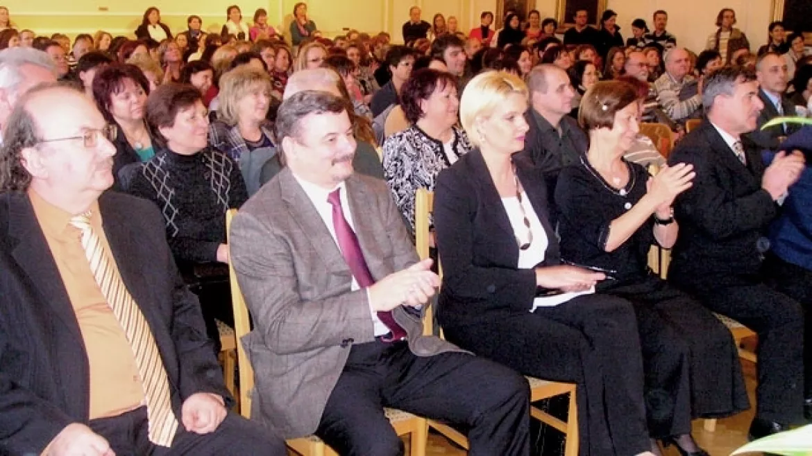 201402180818260.kpn01-01.jpg