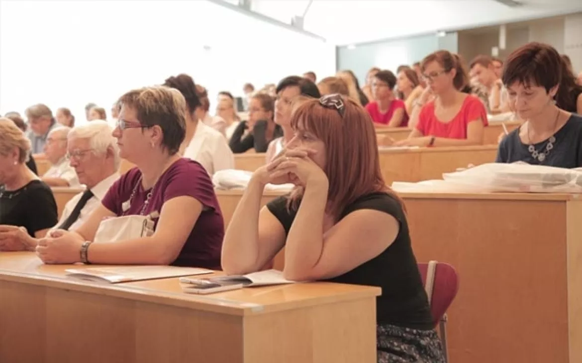 201509221142420.konf01.jpg