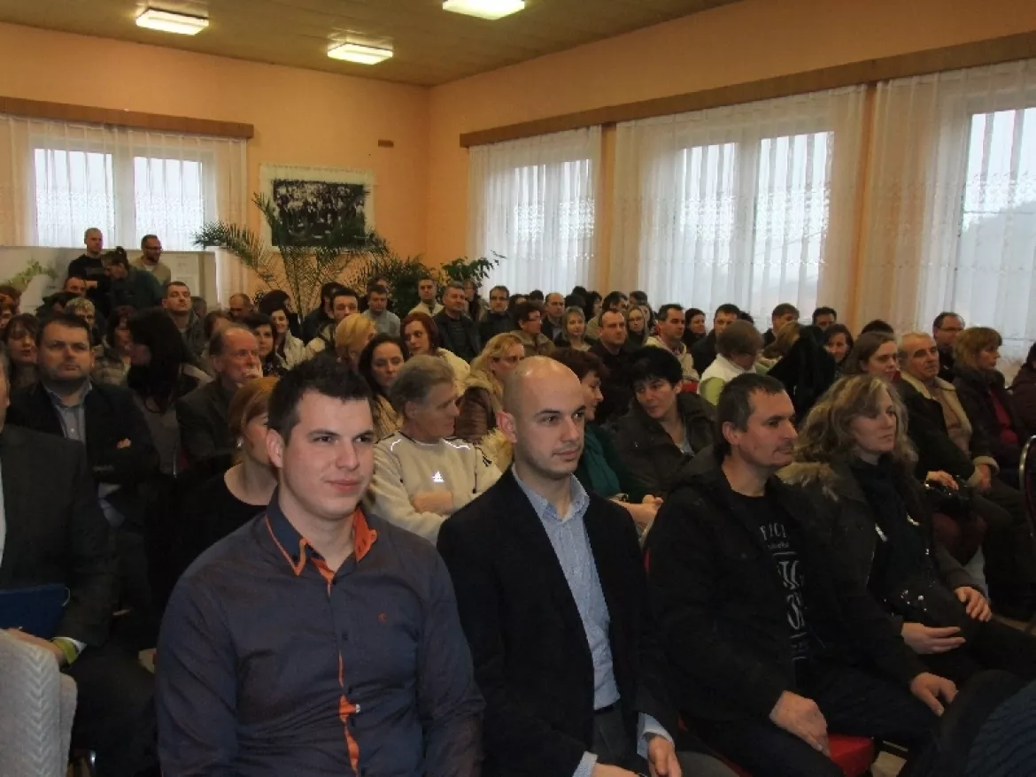 201601101205100.01a_Koloni_volt_4..jpg