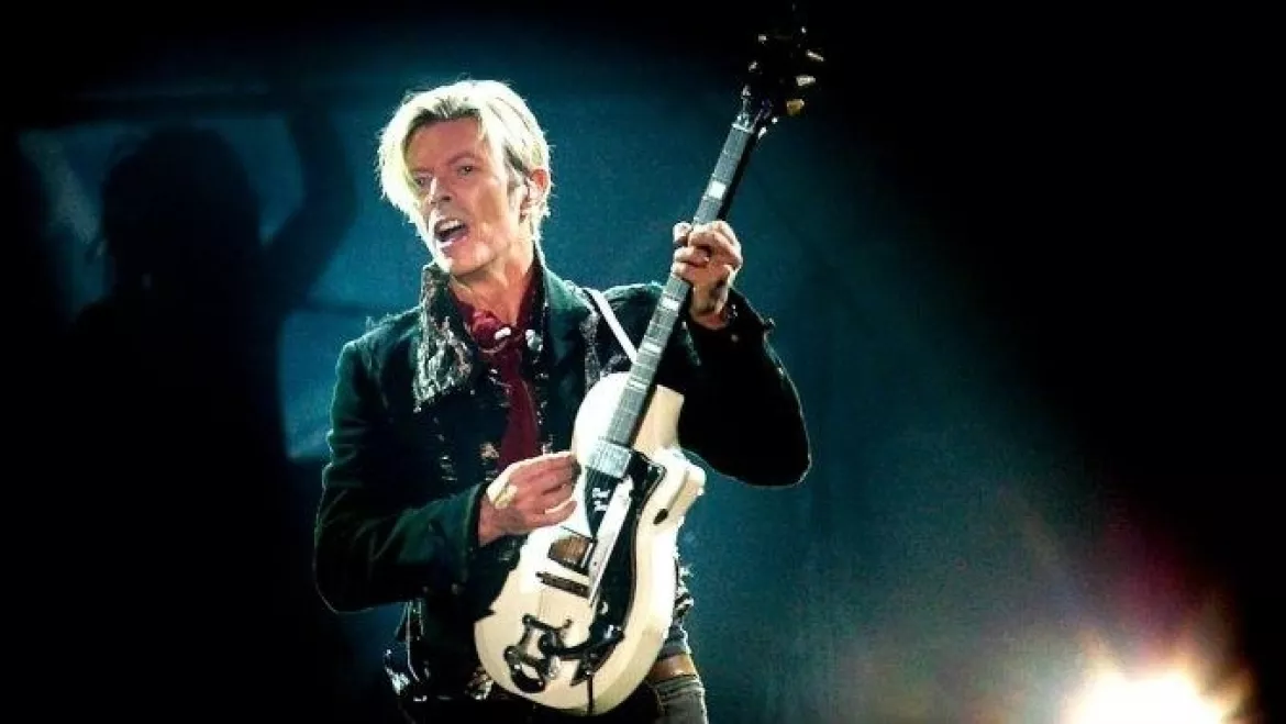 201601111047340.david_bowie_-_h_.jpg 201601111047340.david_bowie_-_h_.jpg