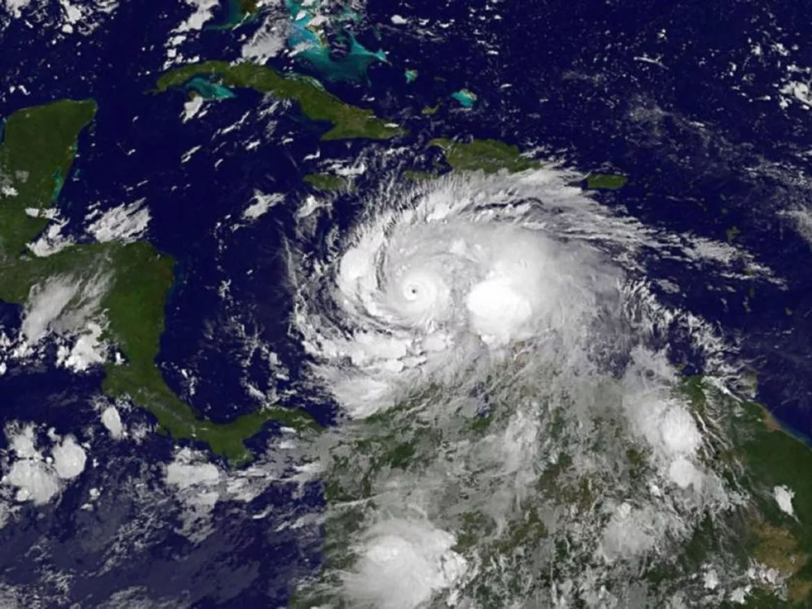 201610041544050.EPA_hurricane_matthew_01_as_161003_4x3_992.jpg
