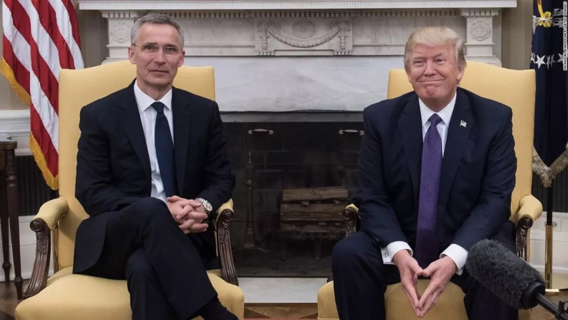 201704130945180.trump-stoltenberg000.jpg 201704130945180.trump-stoltenberg000.jpg