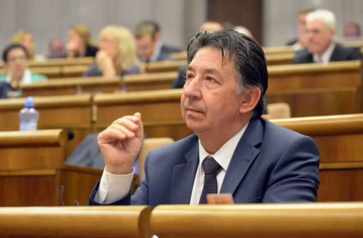 201705011807570.0000000000000000000000000000000000000000000001a_budaj.jpg 201705011807570.0000000000000000000000000000000000000000000001a_budaj.jpg