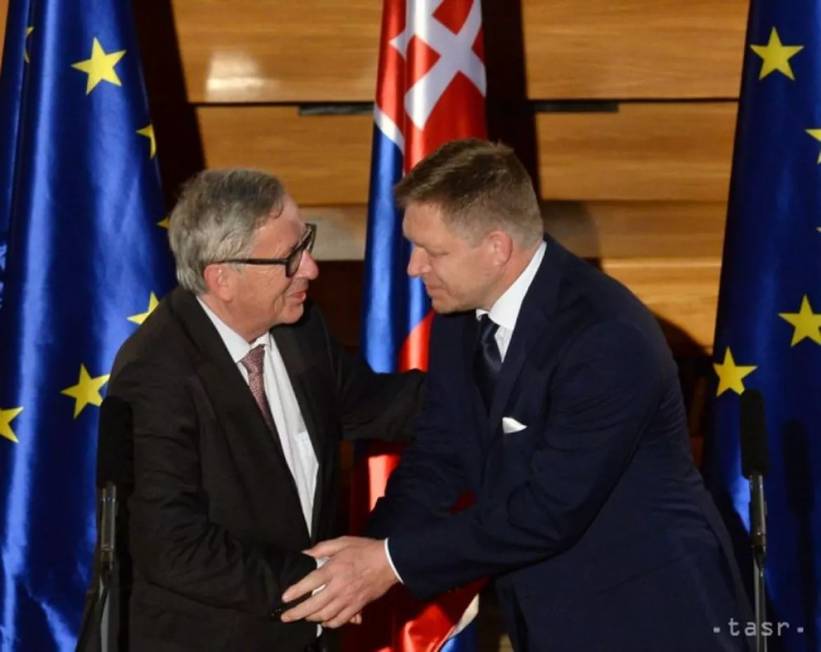 201707271340070.00000000000000000000000000000000000001a_fico_juncker.jpg 201707271340070.00000000000000000000000000000000000001a_fico_juncker.jpg