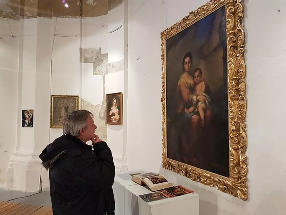 201802100918560.Madonna_1..jpg