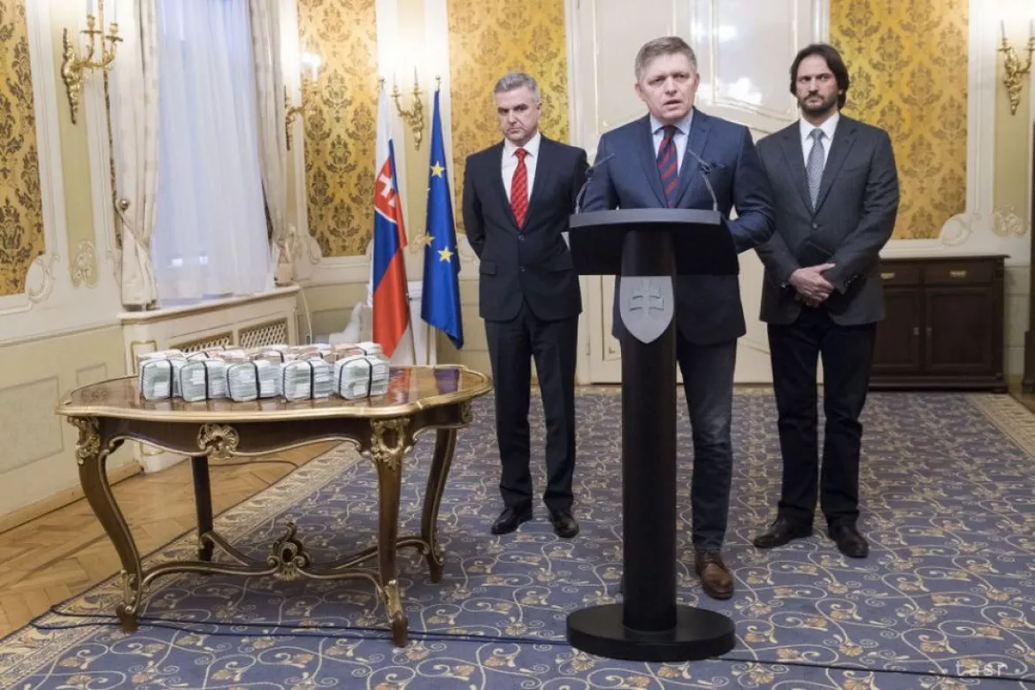 201802271724430.fico01.jpg