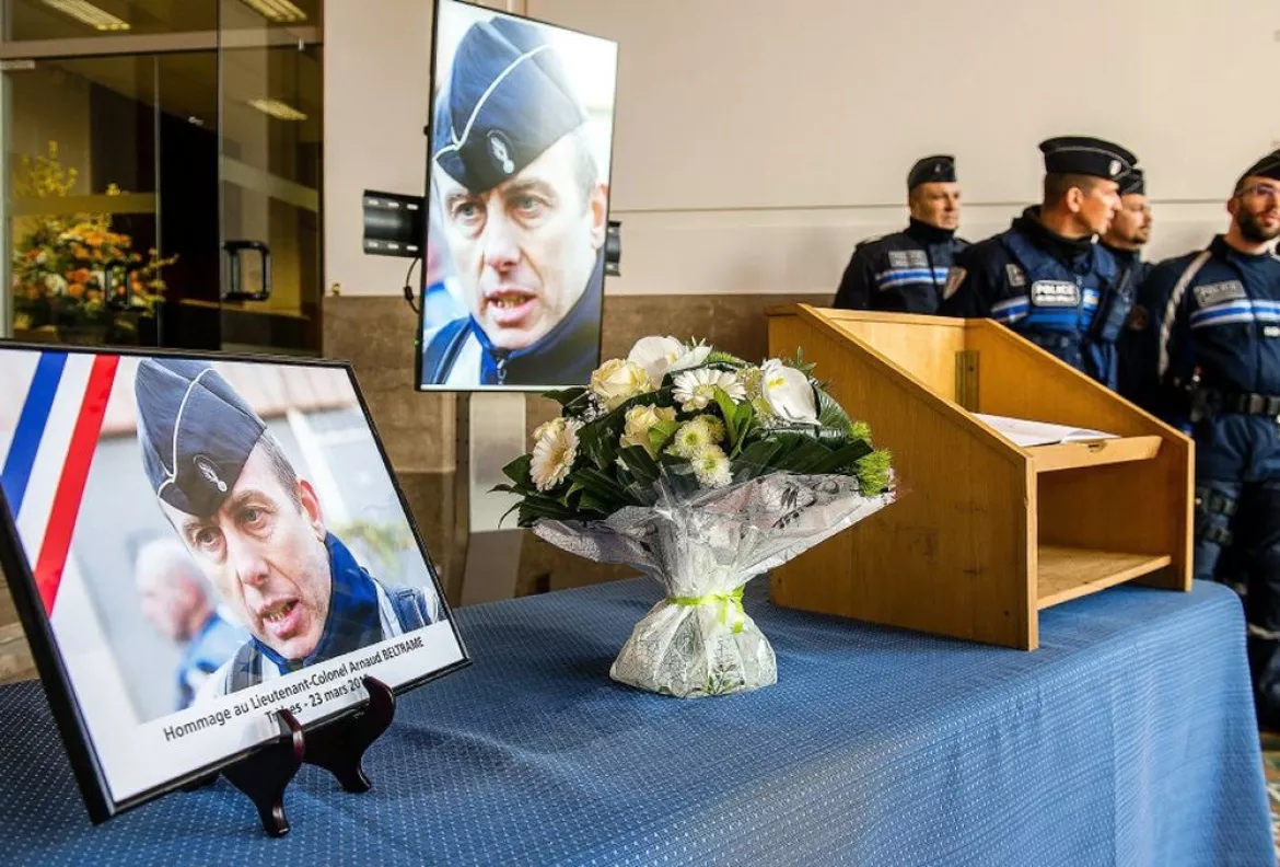 201803281608250.la-mort-du-gendarme-arnaud-beltrame-.jpg