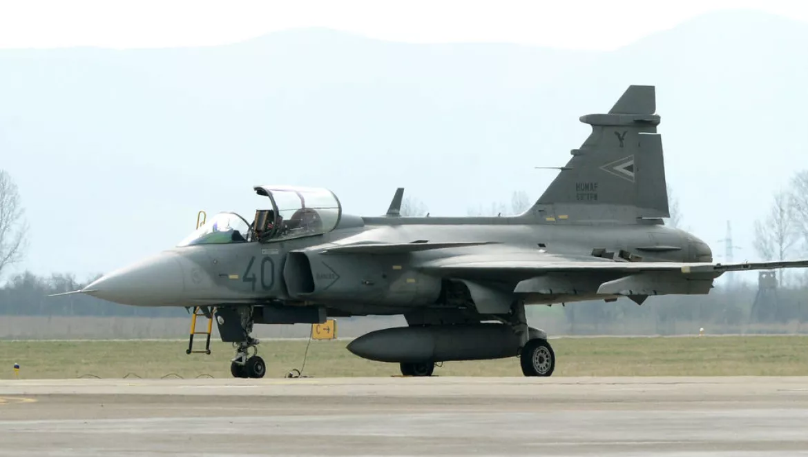 201804051342540.gripen09_26_3_2015236229.jpg