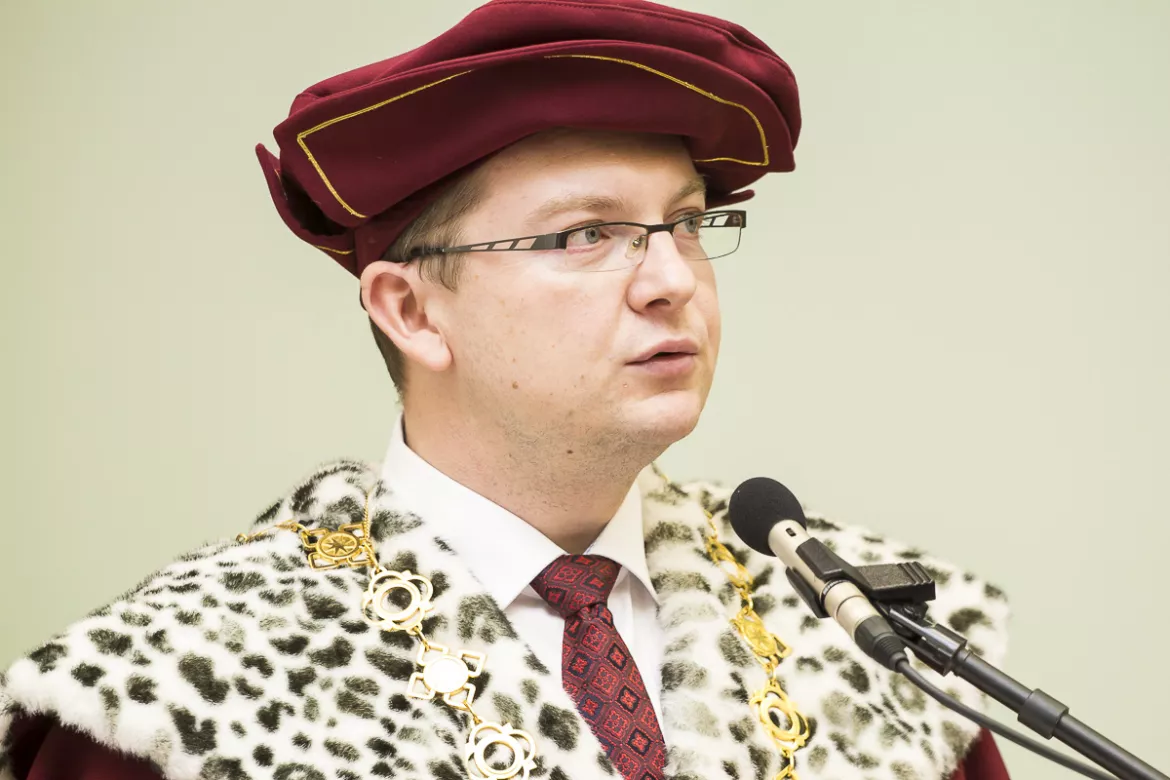 vladimir-hiadlovsky-rektor.jpg