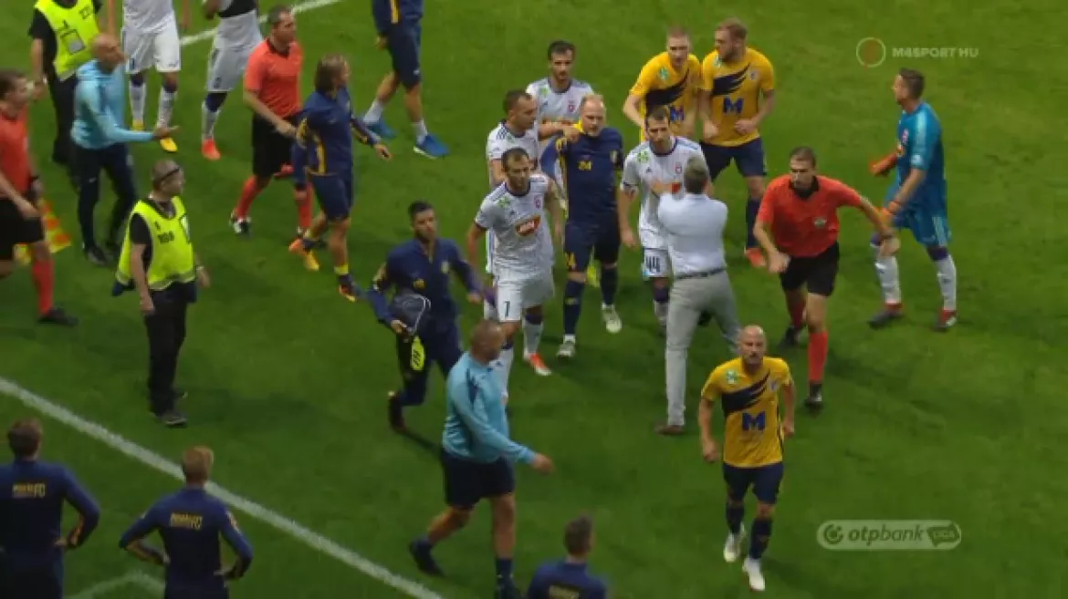puskas-mol-vidi-balhe-2.png puskas-mol-vidi-balhe-2.png
