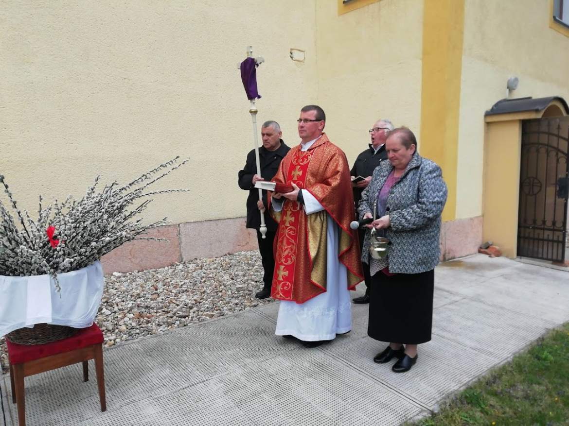 barkaszentelés Dercsikán barkaszentelés Dercsikán