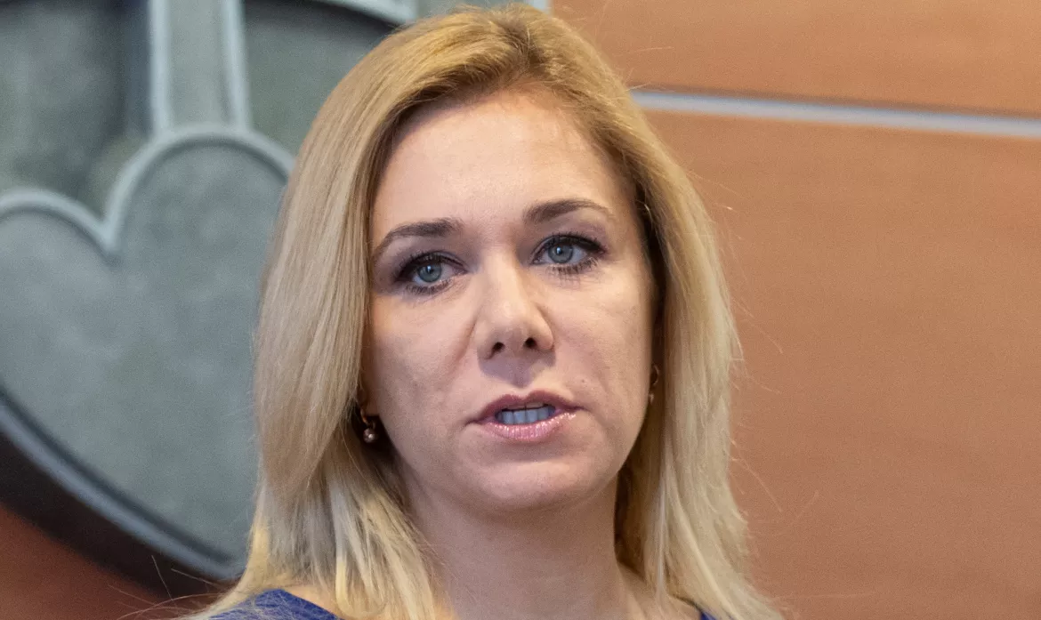 denisa-sakova-belugyer.jpg denisa-sakova-belugyer.jpg