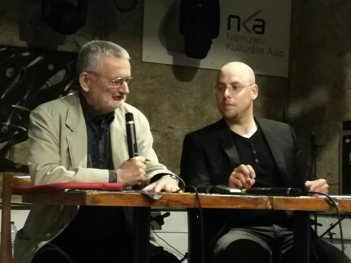 Csányi Vilmos a Révben