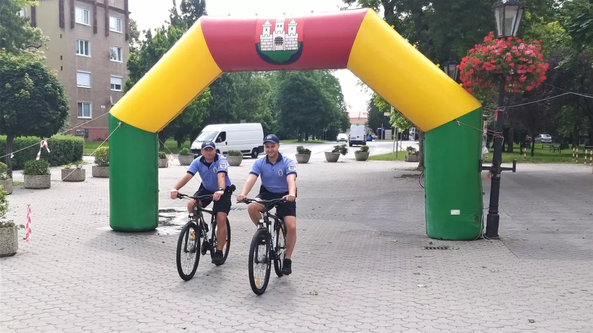 rendőrbicikli