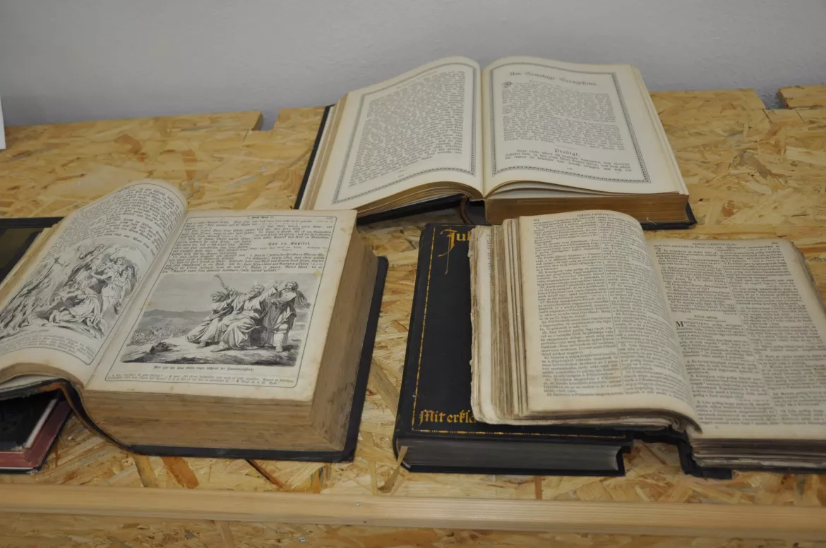 biblia_konyv.jpg