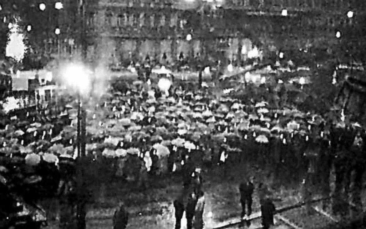 Pozsony, Hviezdoslav tér